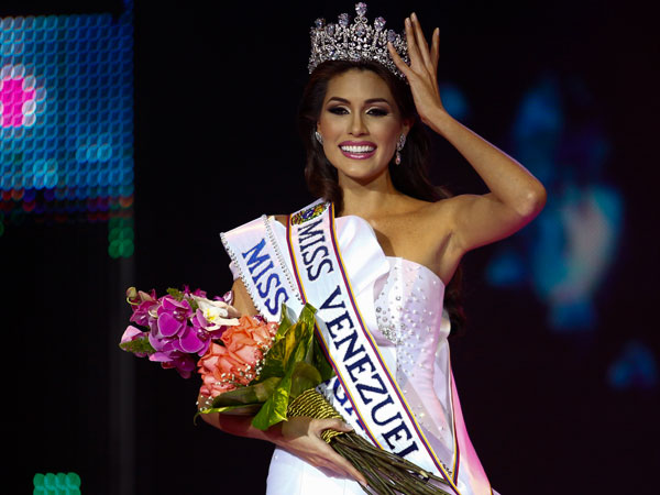 Maria-Gabriela-Isler-Miss-Venezuela-2012