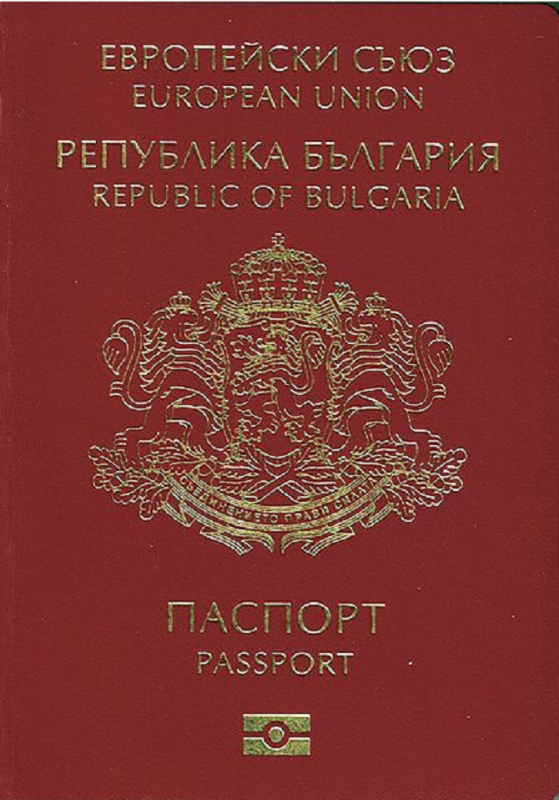 passport-559x800