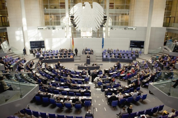 SPD-will-fuer-Bundestag-Fragerecht-nach-britischem-Vorbild