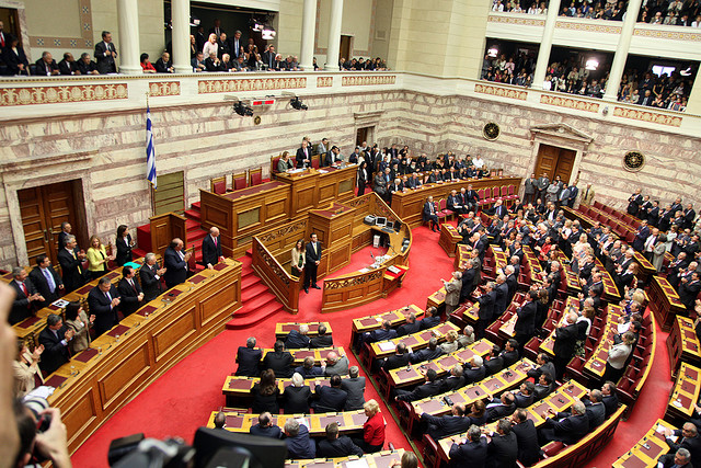 Hellenic_Parliament-MPs_swearing_in