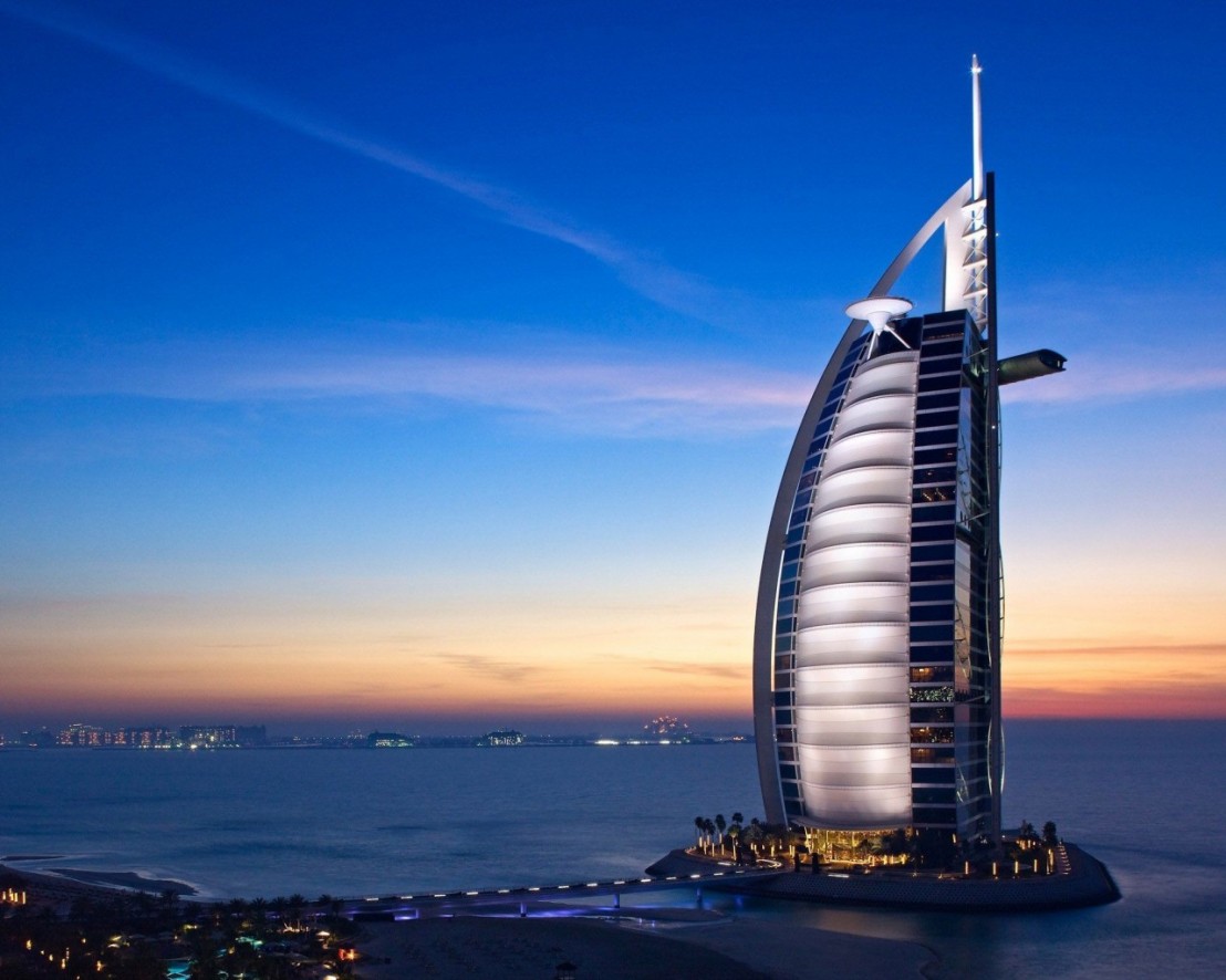 Burj-Al-Arab-Hotel-Dubai-United-Arab-Emirates-1024x1280