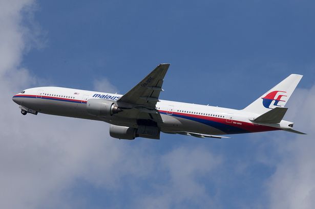 Malaysia-Airlines-Boeing-777-200-3250896