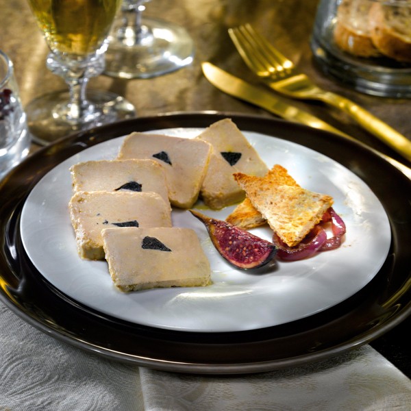 bloc-de-foie-gras-de-canard-aux-truffes-du-perigord