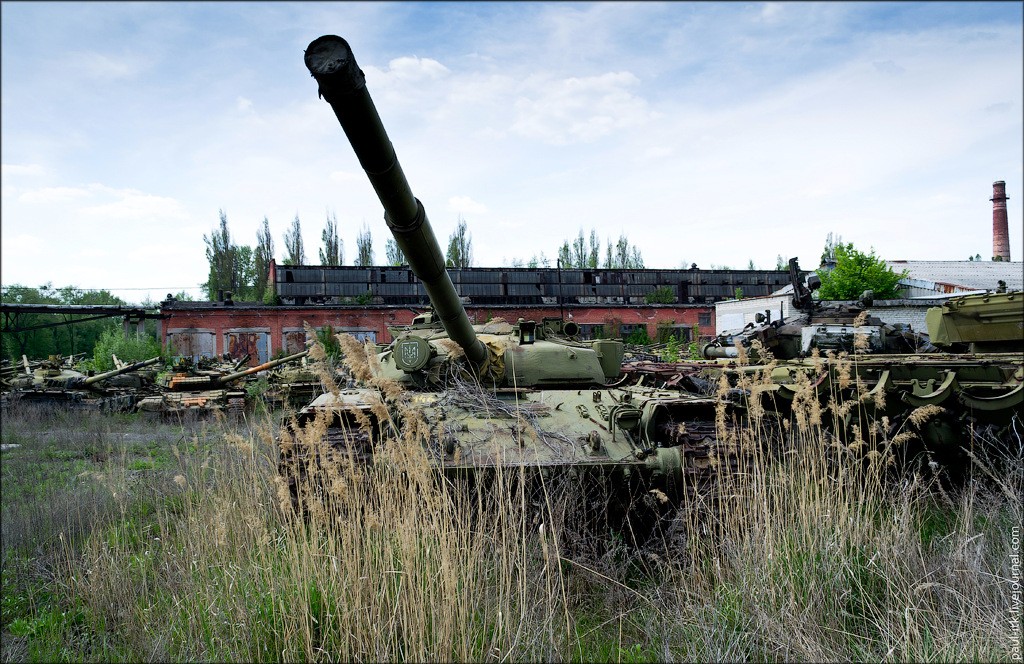 kharkov-tank-repair-plant-ukraine-1