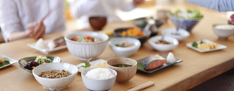 Здравословно-хранене-японска-кухня-от-и-за-сърцето-риба-ориз-и-броколи
