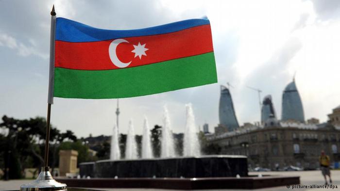 Азербайджан води граничен спор с Армения от години, в който Русия играе значителна роля